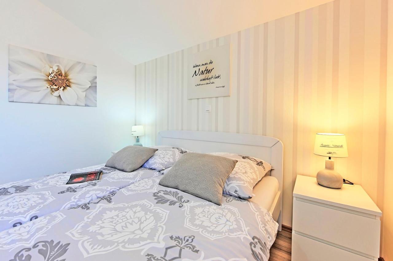 Casa Tara Three-Bedroom Holiday Home Πούλα Εξωτερικό φωτογραφία